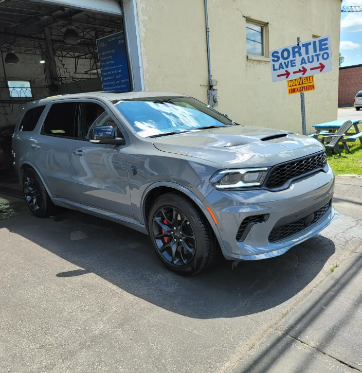 Dodge Durango SRT grise